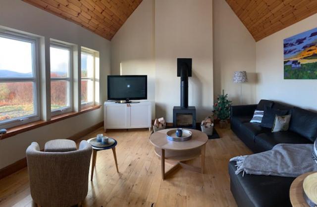 Head In The Skye - Healabhal Cottage Ose Exteriér fotografie